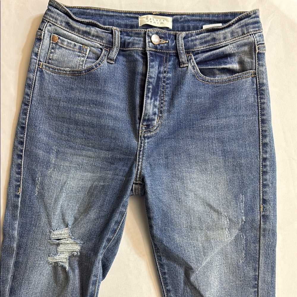 Blue Skinny Jeans with Distressed Details